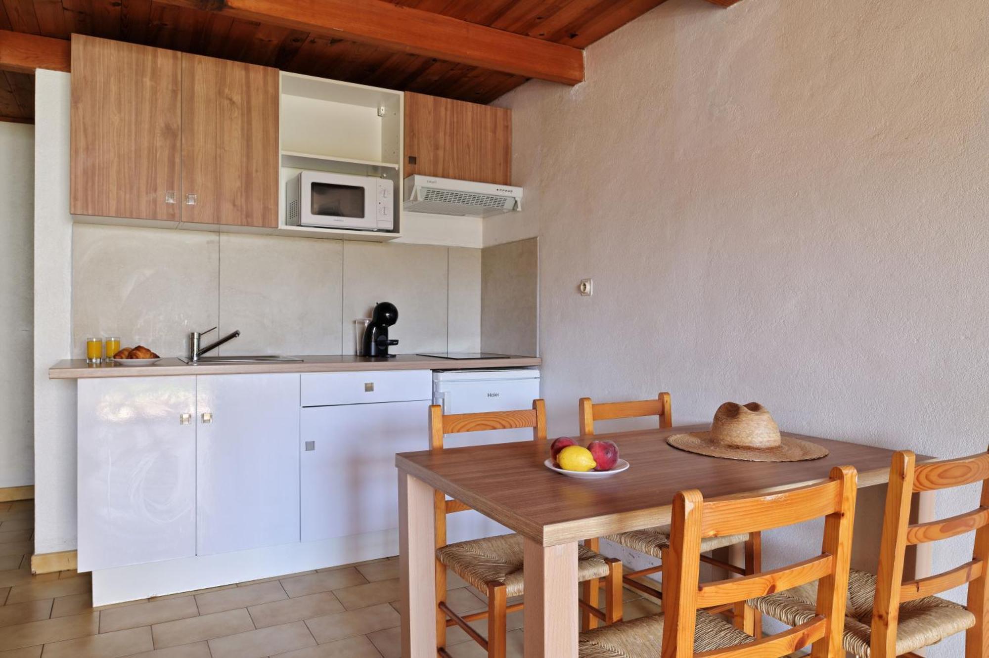 פורטיסיו Motel De Porticcio מראה חיצוני תמונה