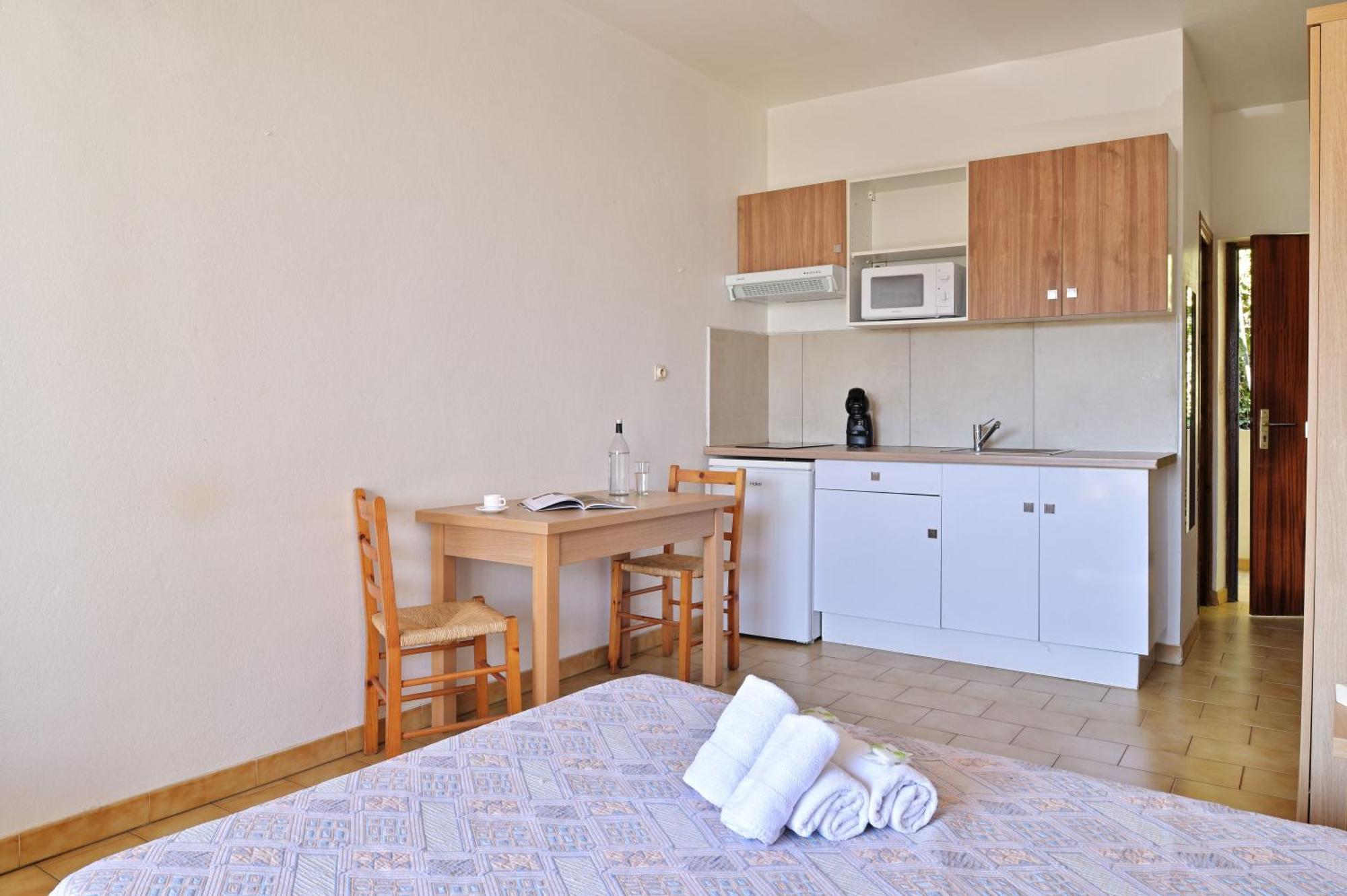 פורטיסיו Motel De Porticcio מראה חיצוני תמונה